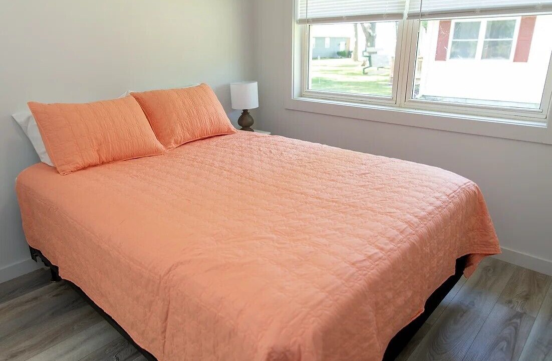 Photo of Bedroom in Madison-on-the-Lake