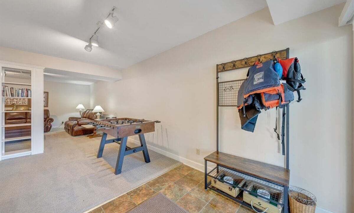 Photo of Bedroom in Smith Mountain Lake