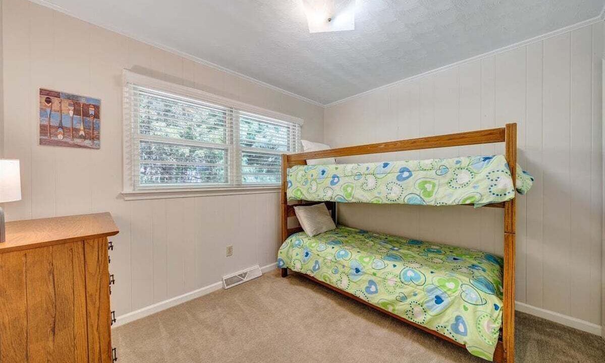 Photo of Bedroom in Smith Mountain Lake