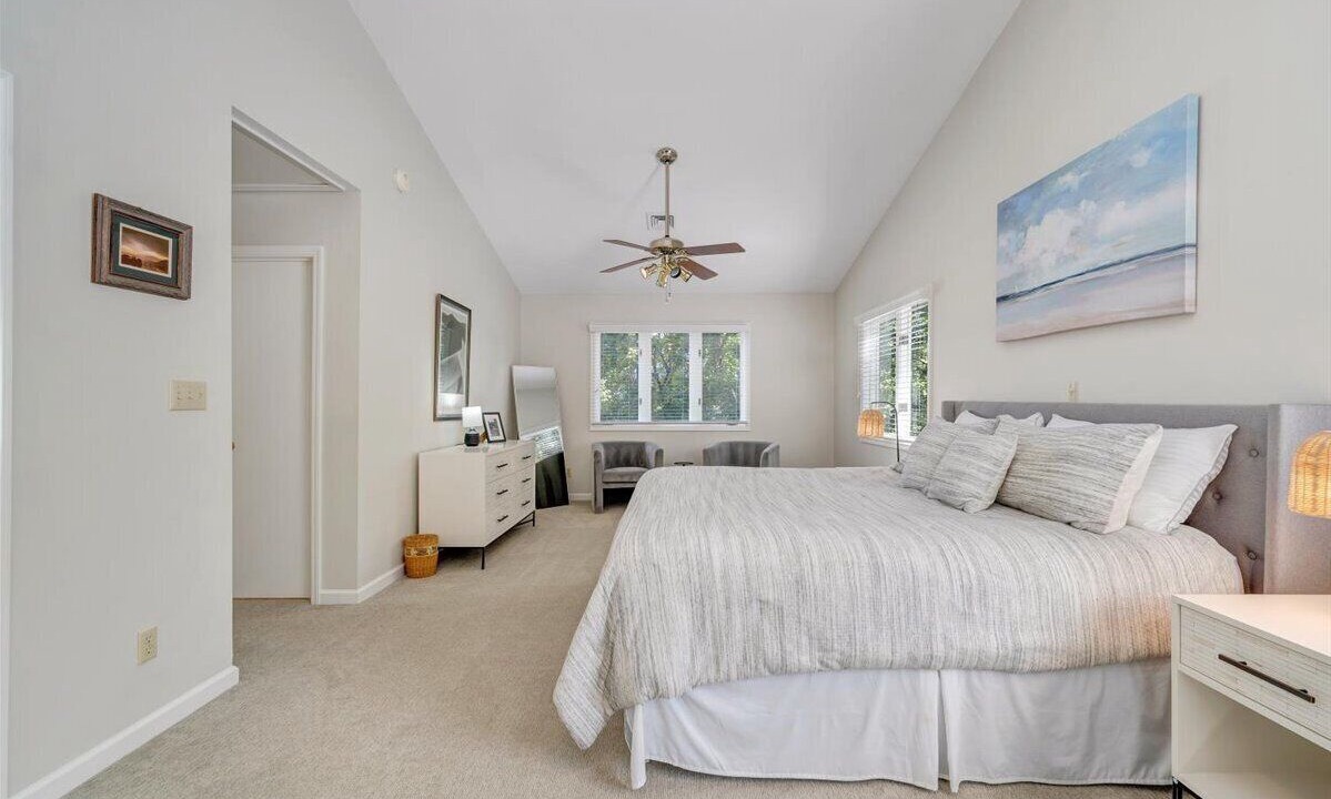Photo of Bedroom in Smith Mountain Lake