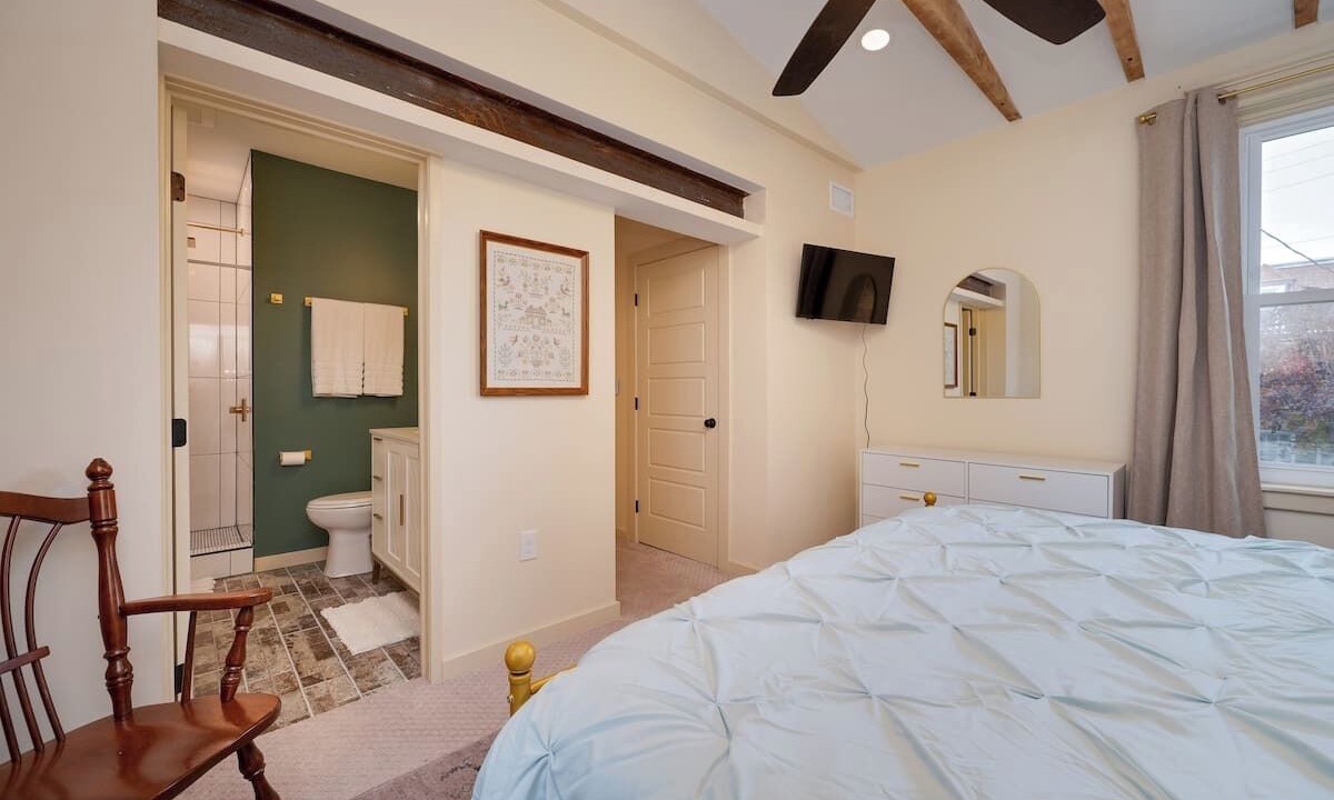 Photo of Bedroom in Reading