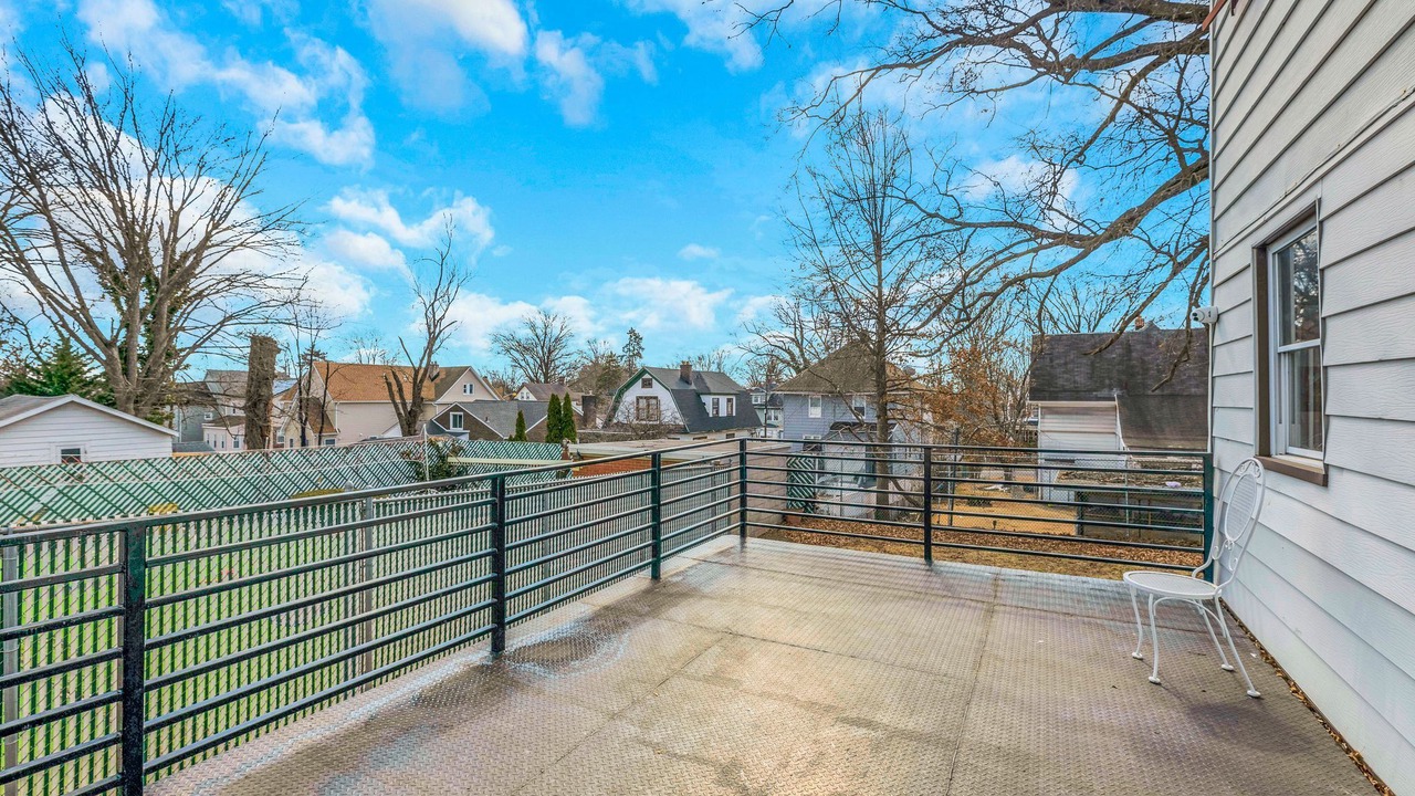 Photo of Patio Balcony in Weequahic