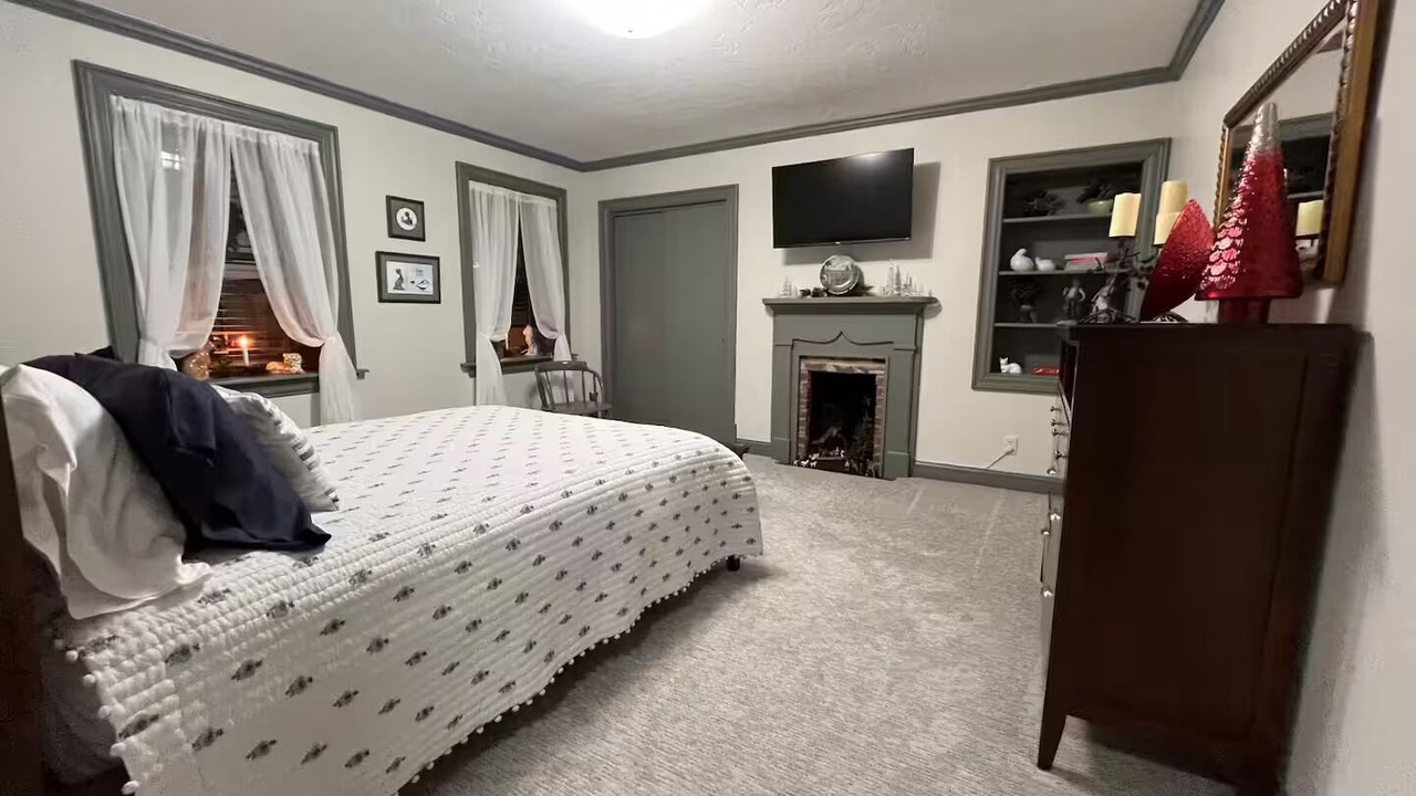 Photo of Bedroom in Zelienople