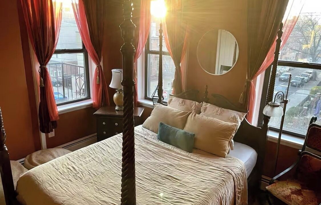 Photo of Bedroom in Historic Downtown