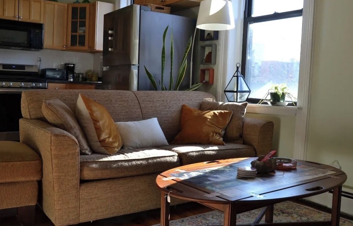 Photo of Livingroom in Historic Downtown