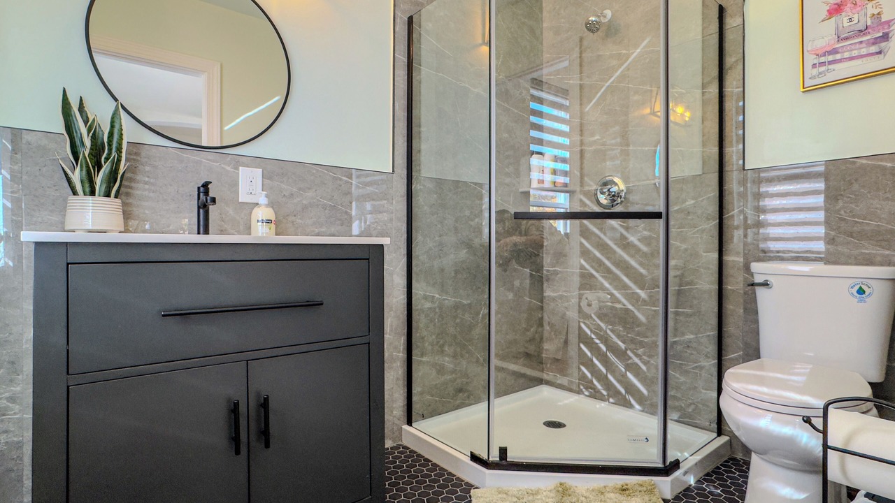 Photo of Bathroom in Powelton Village