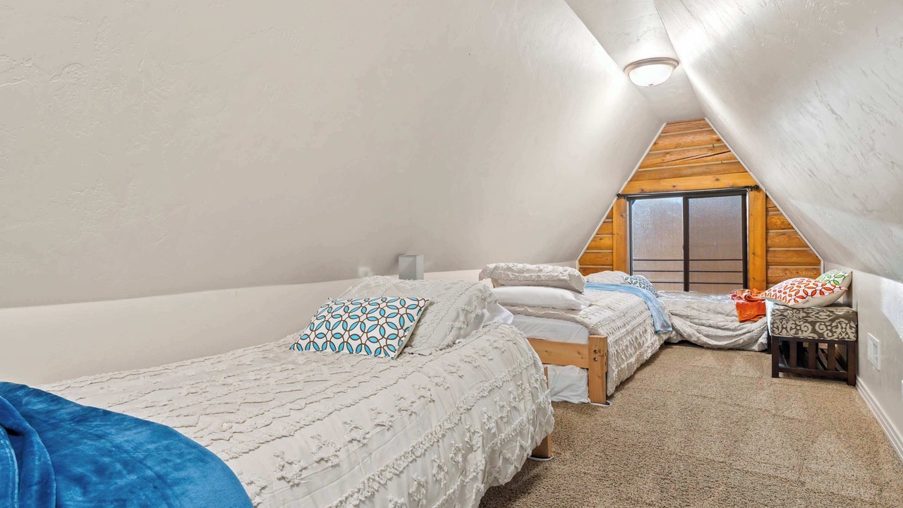 Photo of Bedroom in Timber Lakes