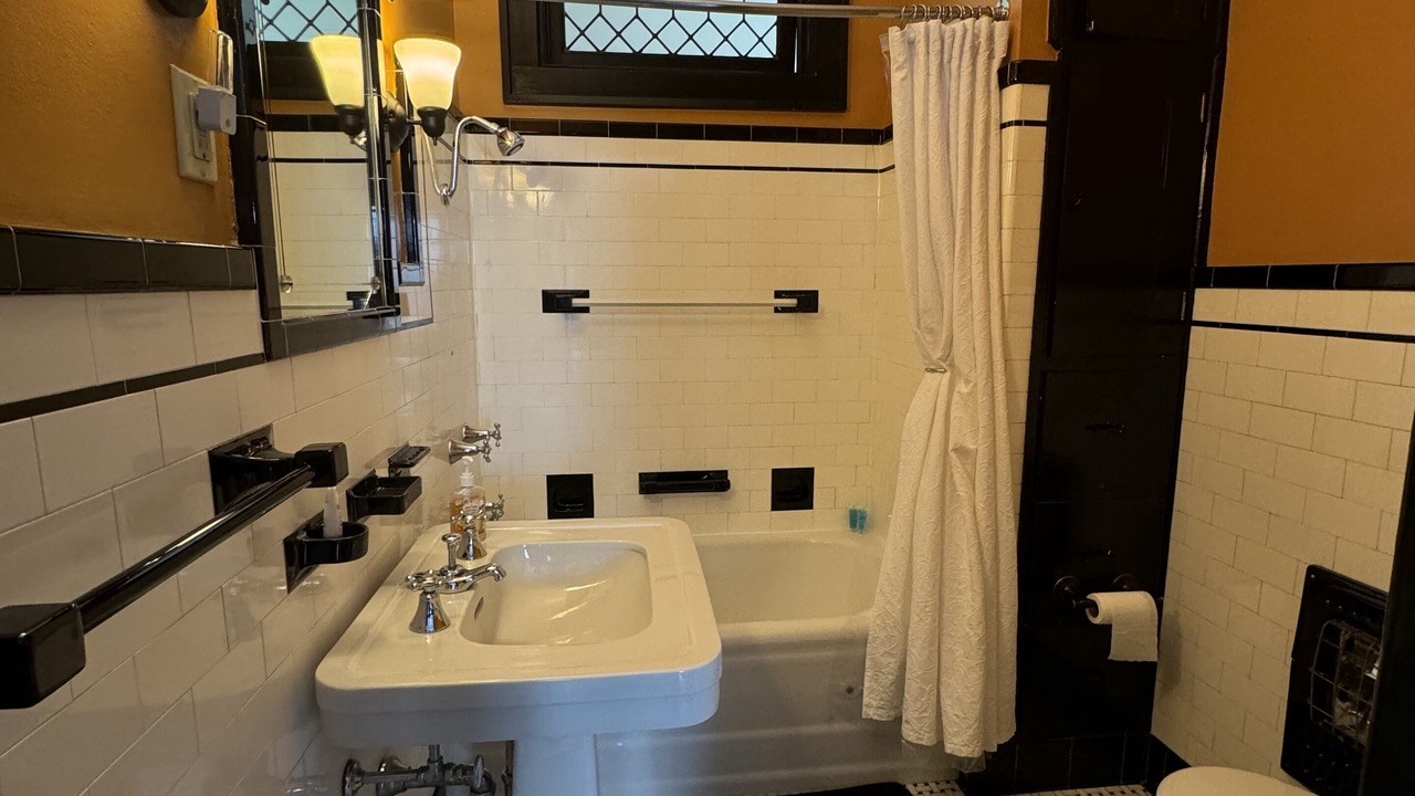 Photo of Bathroom in Reno