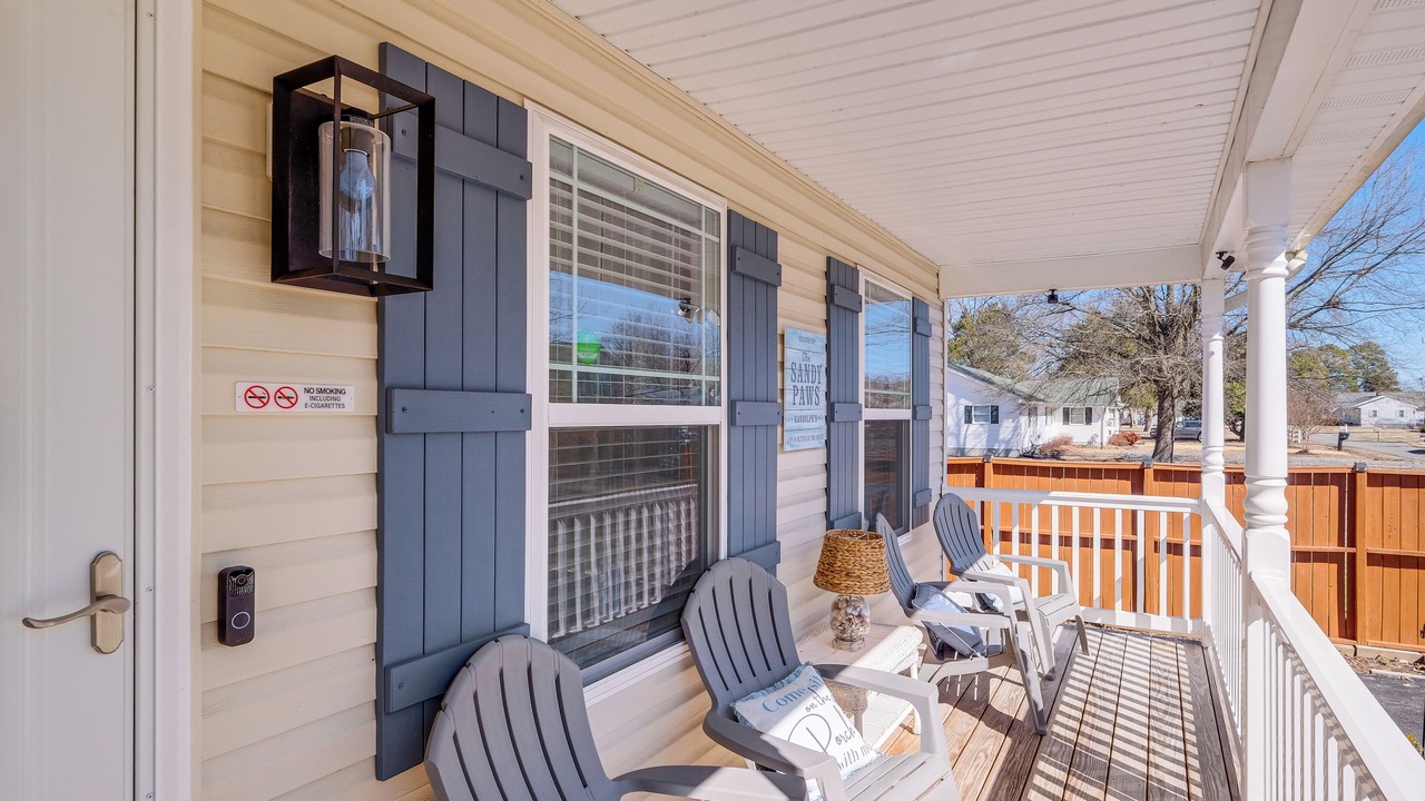Photo of Outdoor in Issue