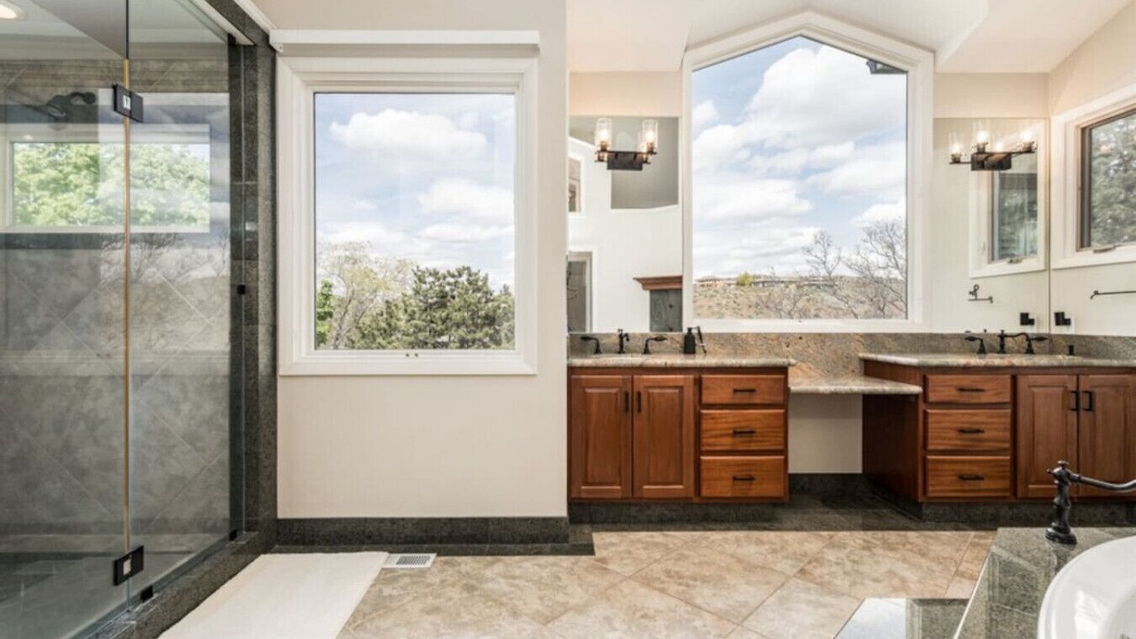 Photo of Bathroom in Highlands