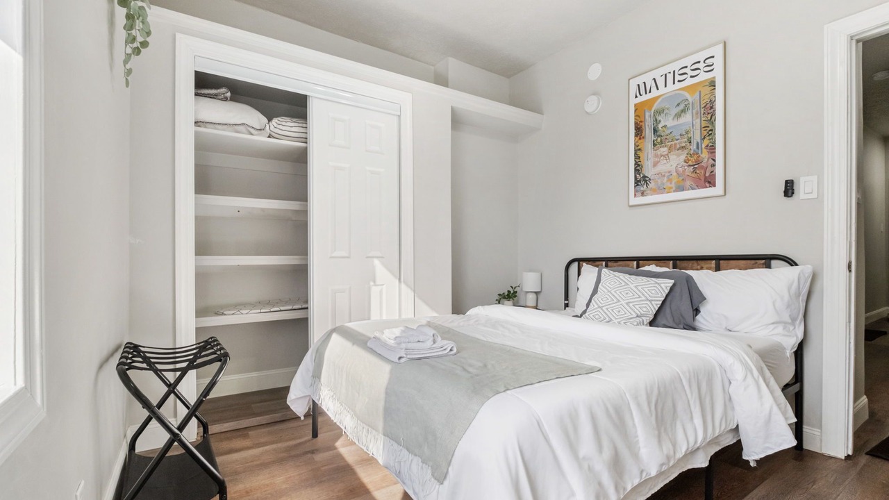 Photo of Bedroom in Pittsburgh