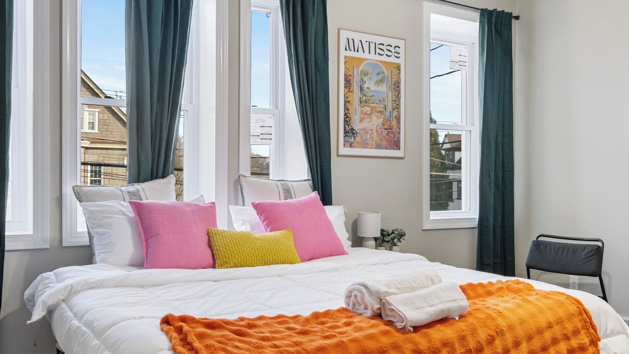 Photo of Bedroom in Pittsburgh