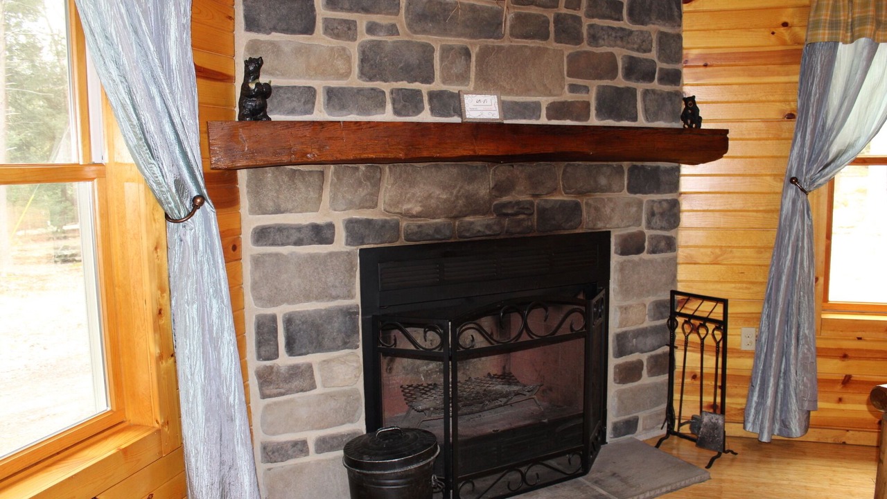 Photo of Livingroom in Clarington