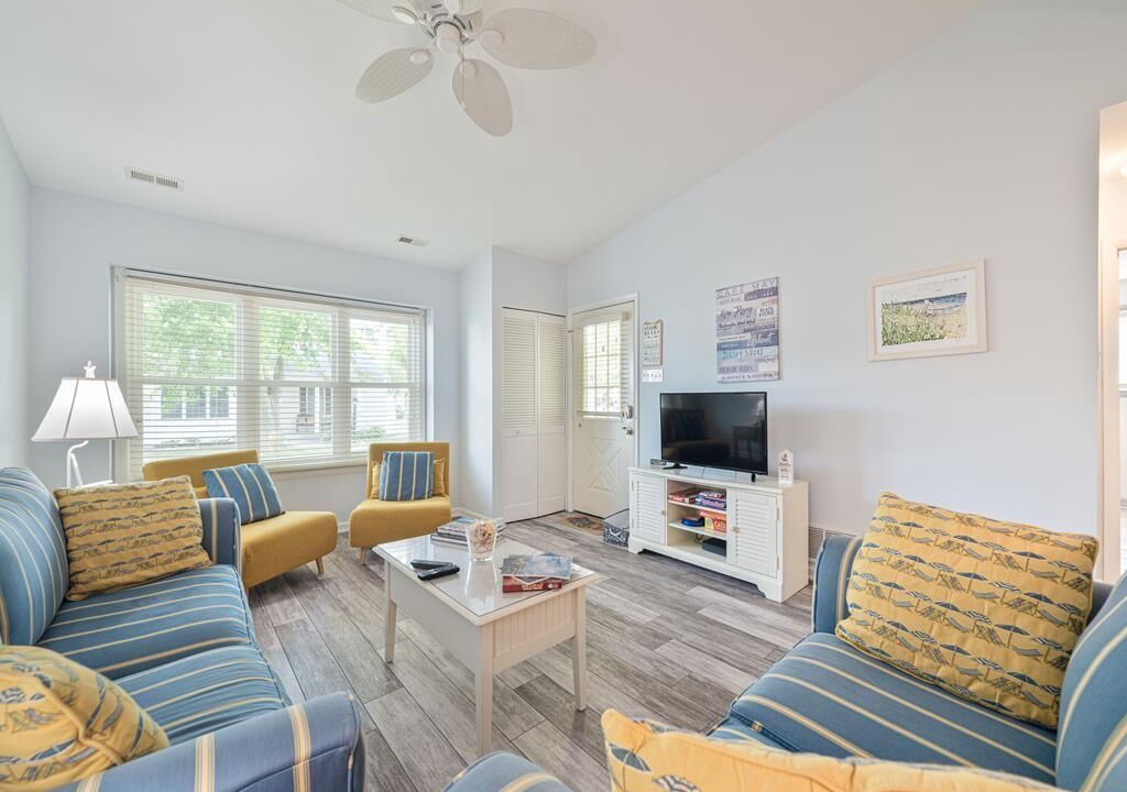 Photo of Bedroom in Village Green