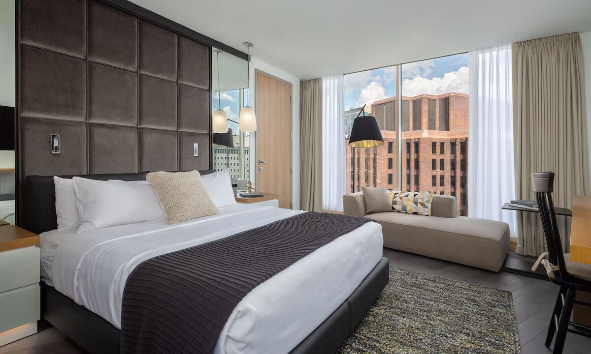 Photo of Bedroom in Logan Square