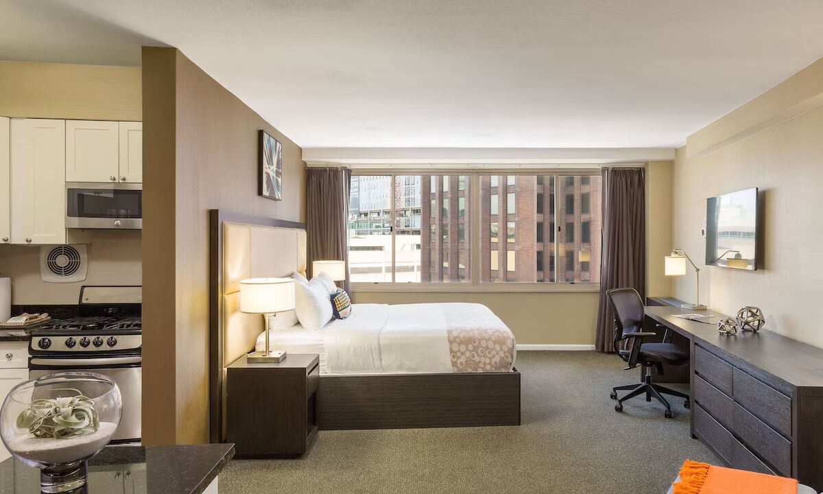 Photo of Bedroom in Parkway Museum District