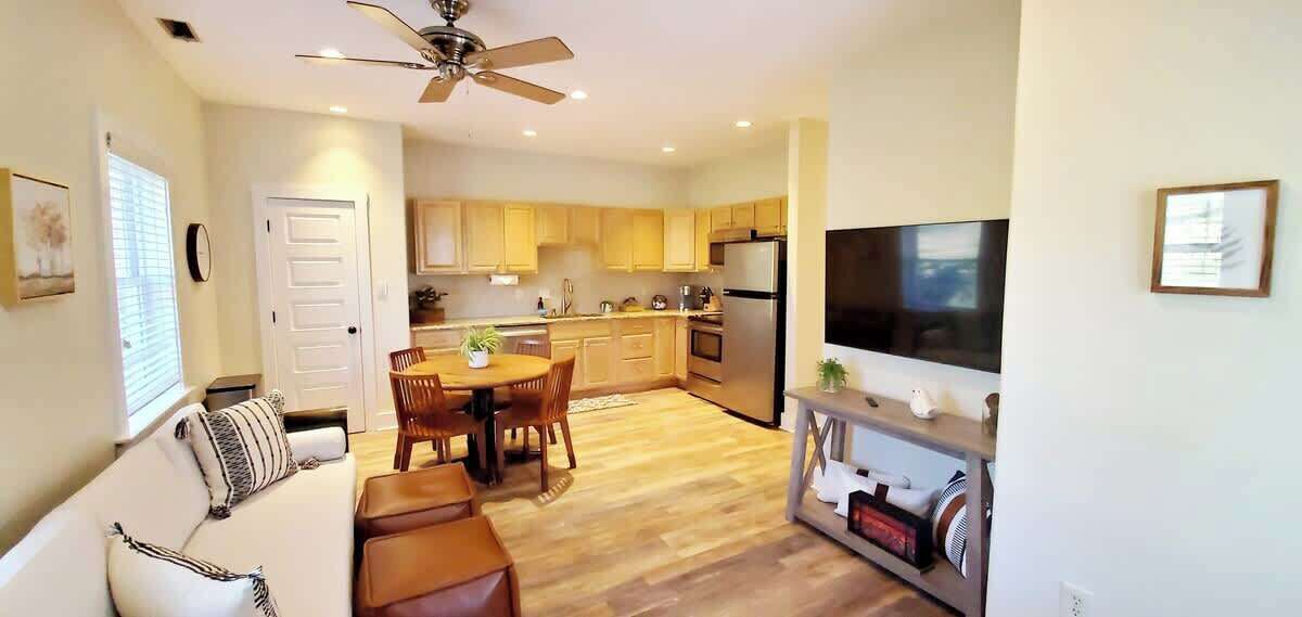 Photo of Livingroom in Tuscarora