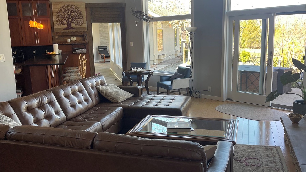 Photo of Livingroom in Sewell