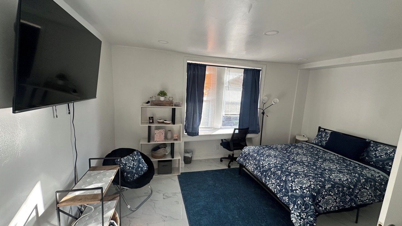 Photo of Bedroom in Spruce Hill