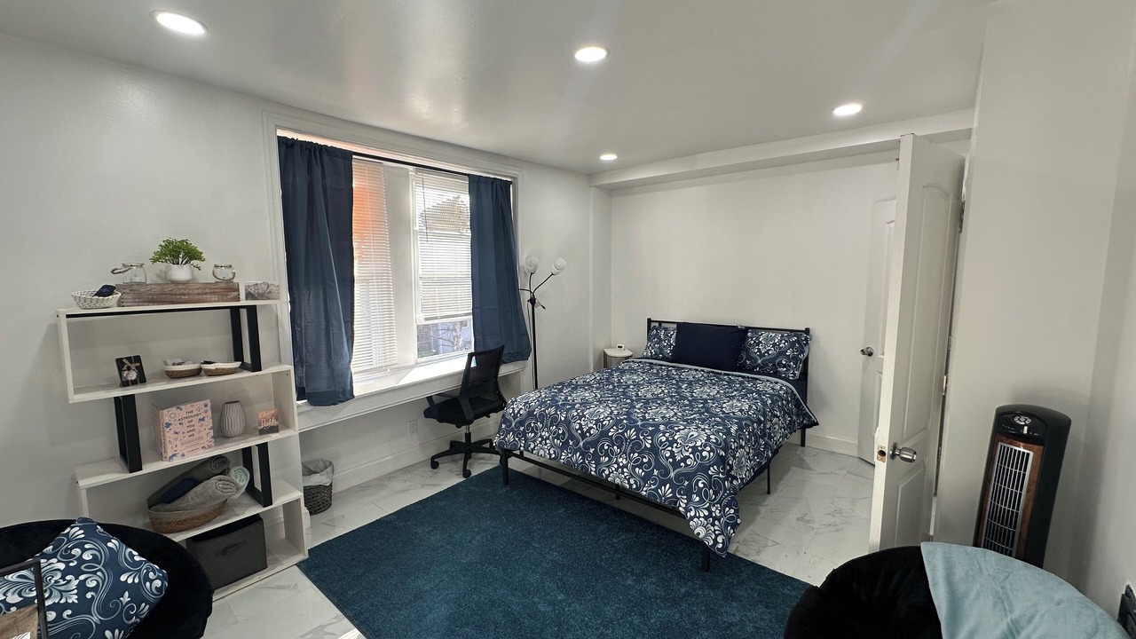 Photo of Bedroom in Spruce Hill