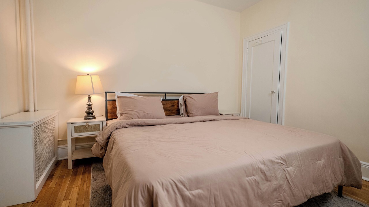 Photo of Bedroom in Hoboken