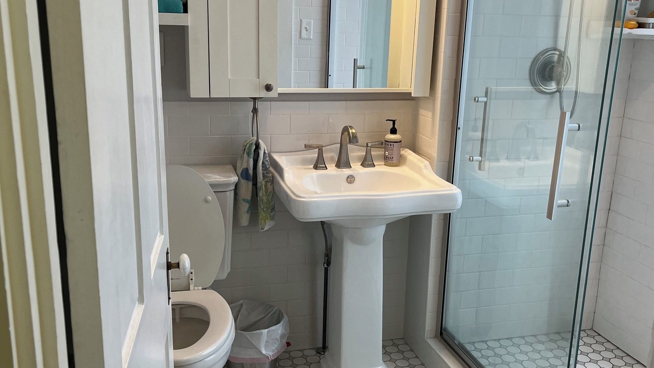 Photo of Bathroom in Lindenwald