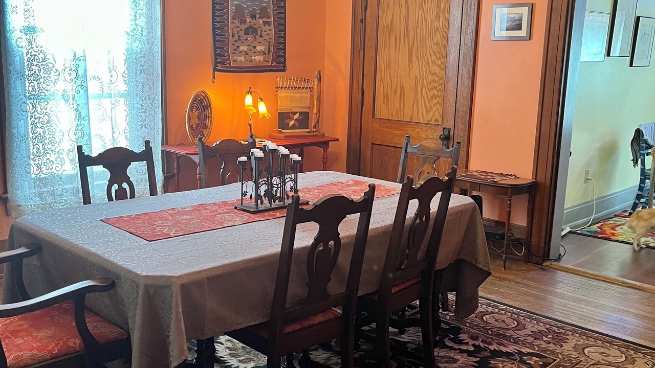 Photo of Others in Lindenwald