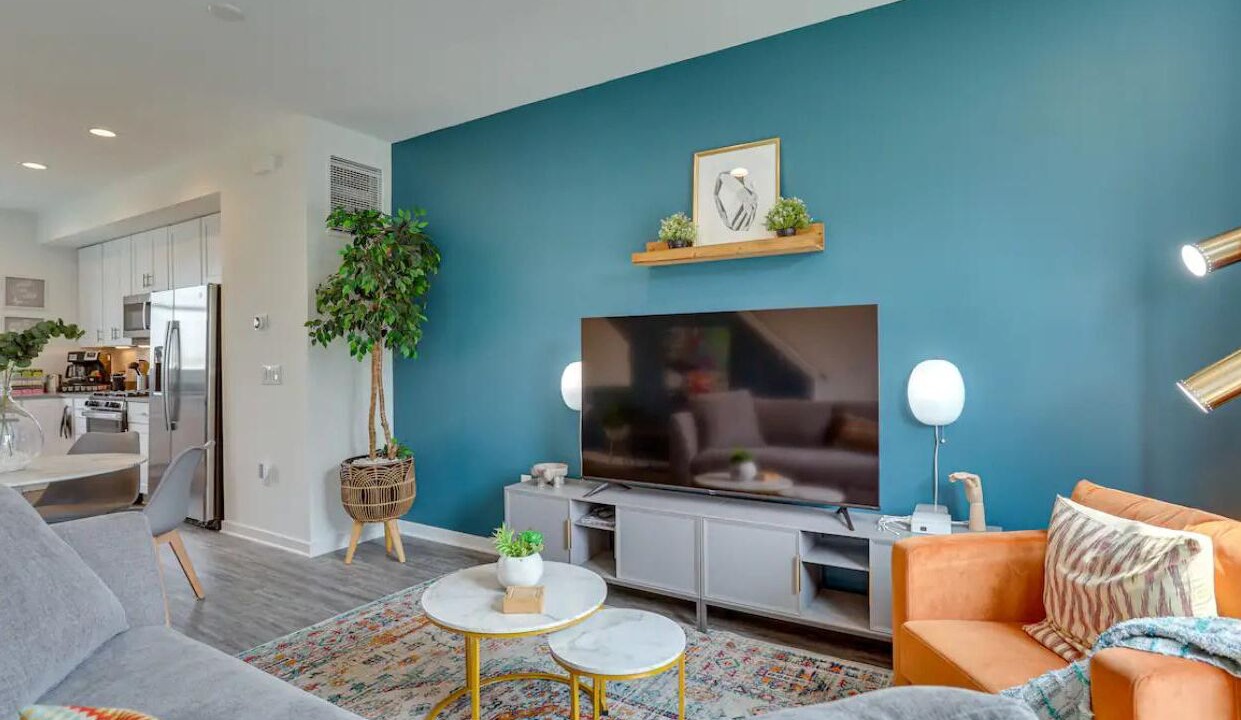 Photo of Livingroom in Olde Richmond