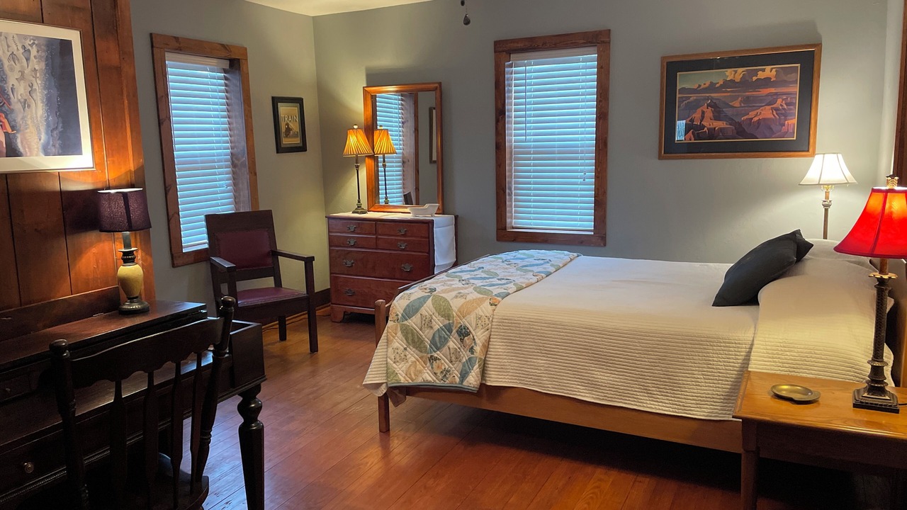 Photo of Bedroom in New Philadelphia