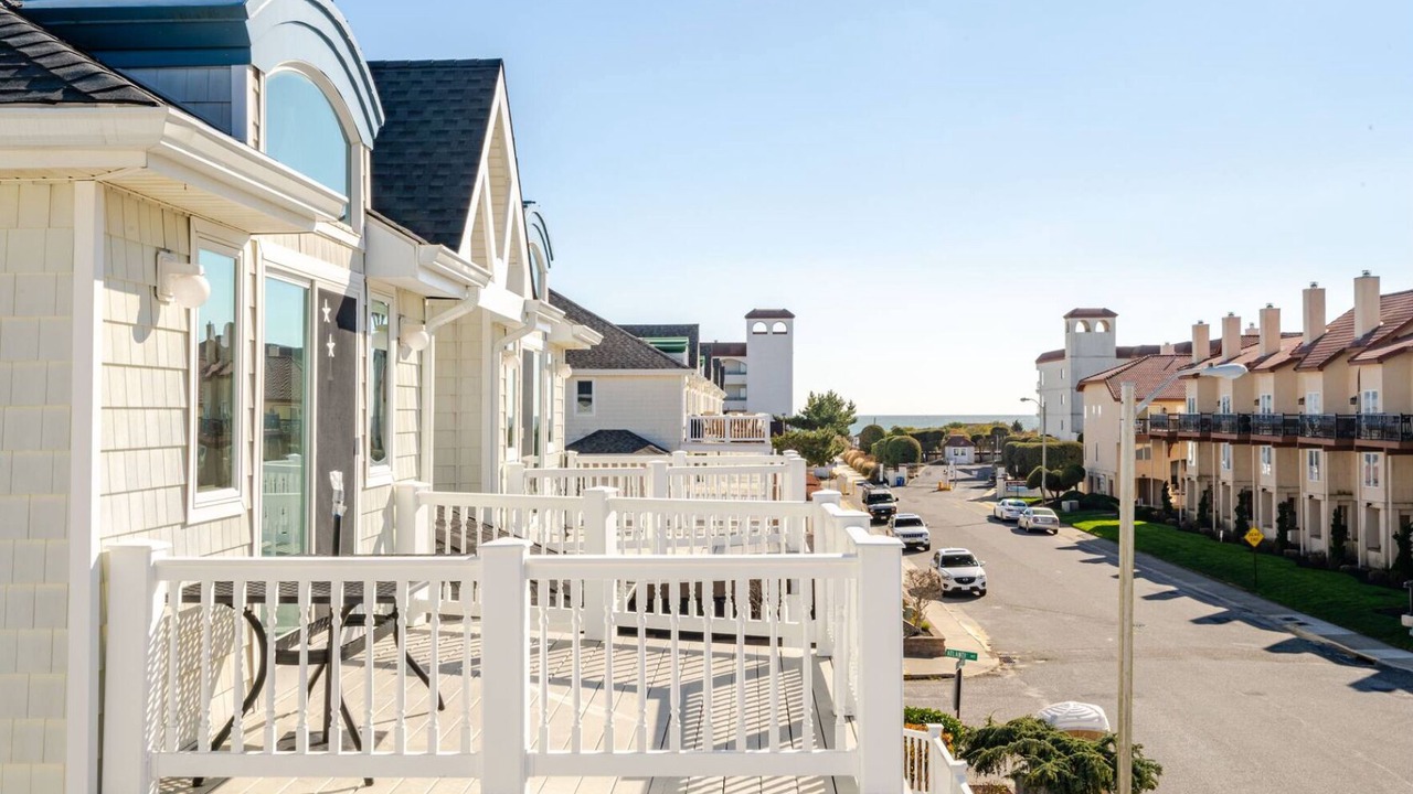 Photo of Patio Balcony in Diamond Beach