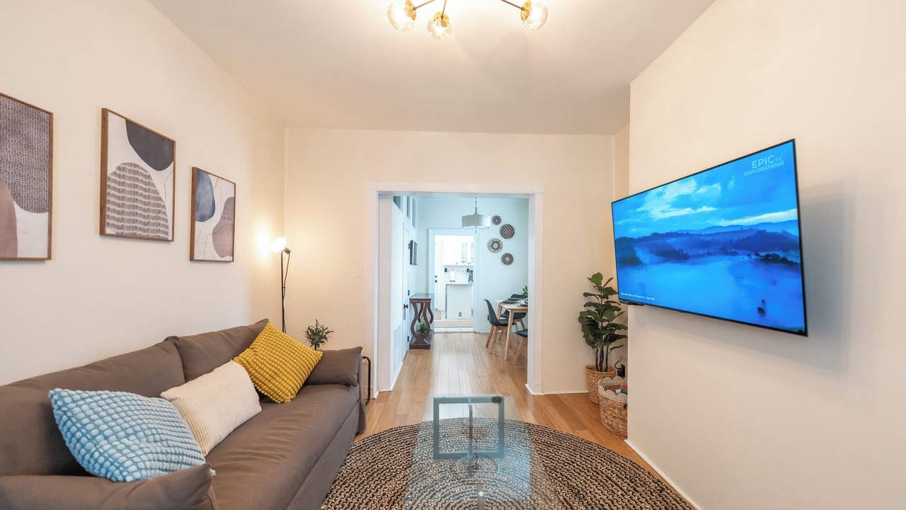 Photo of Livingroom in Jersey City
