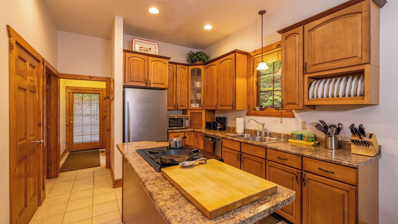 Photo of Kitchen in Slatyfork Farm