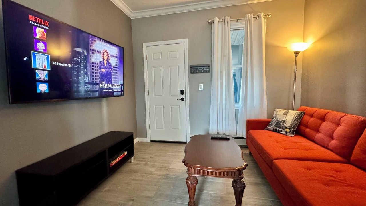 Photo of Livingroom in Ampere