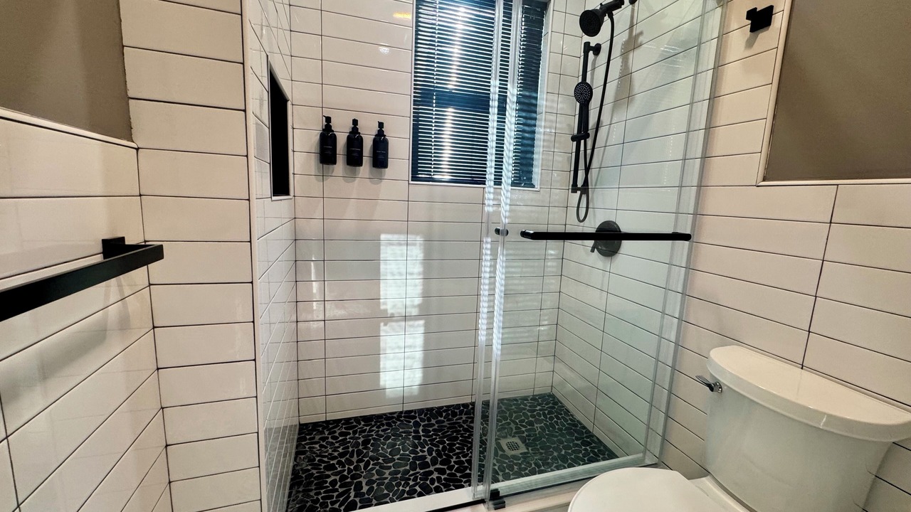 Photo of Bathroom in Ampere