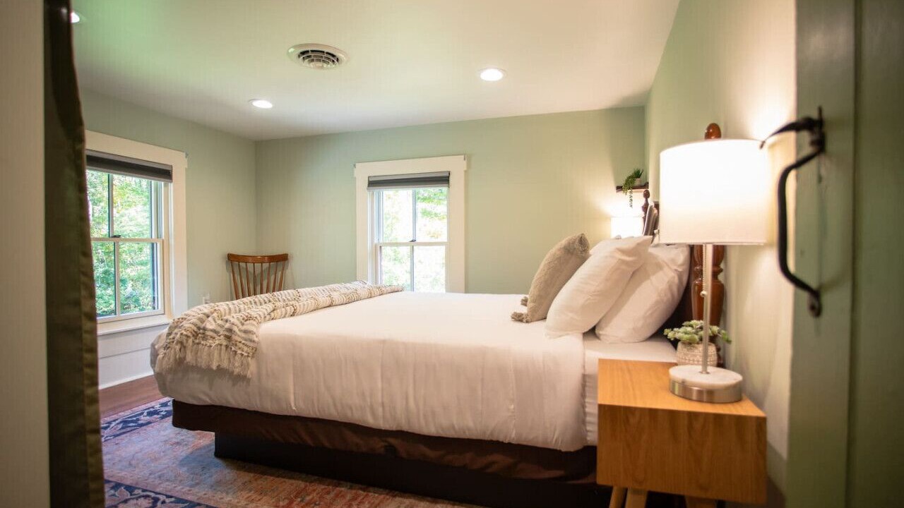 Photo of Bedroom in Shepherdstown