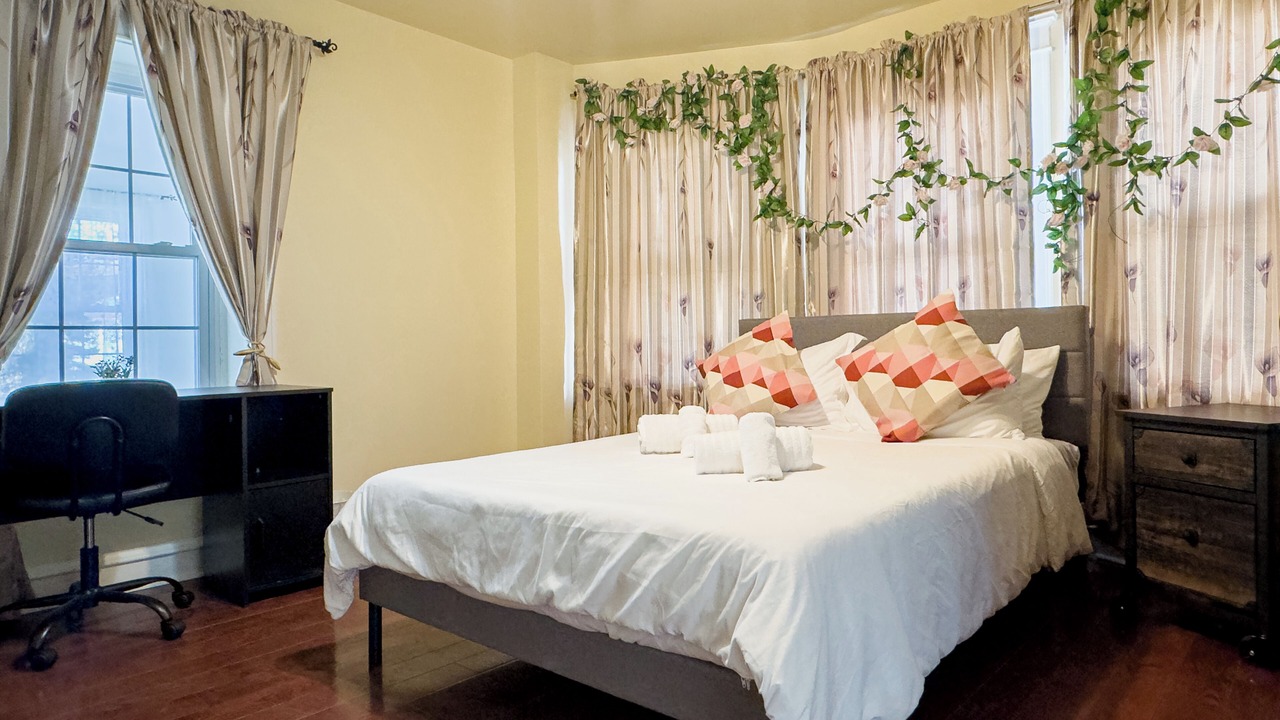 Photo of Bedroom in Upper Darby