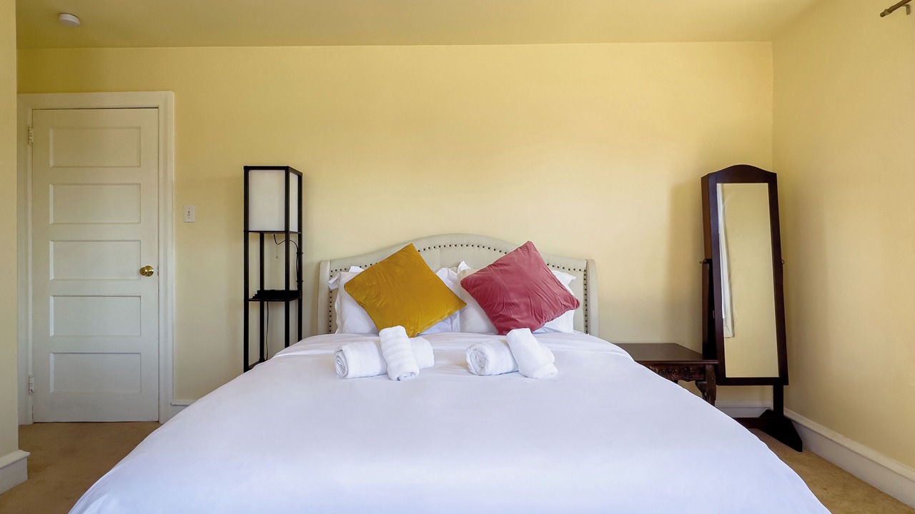 Photo of Bedroom in Upper Darby