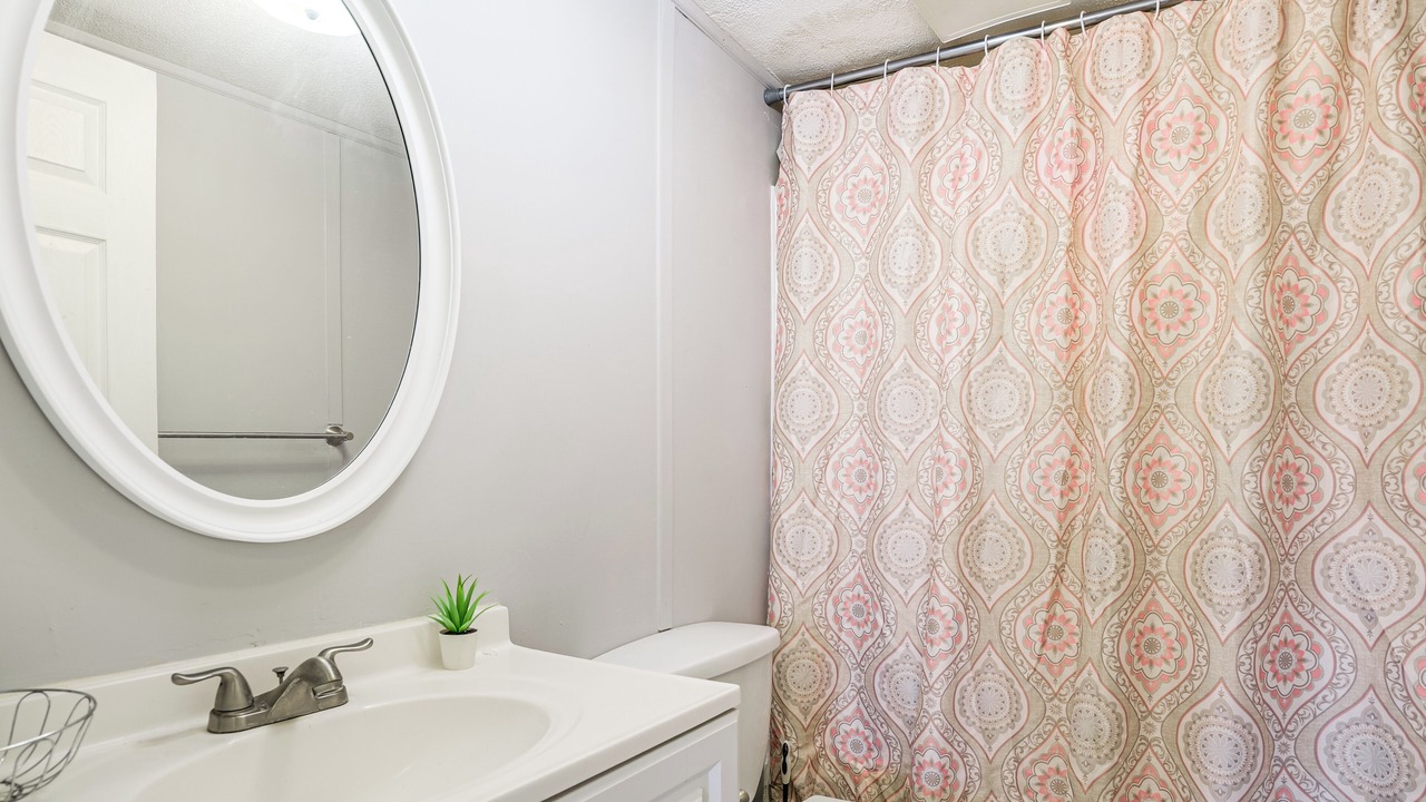 Photo of Bathroom in Perryman