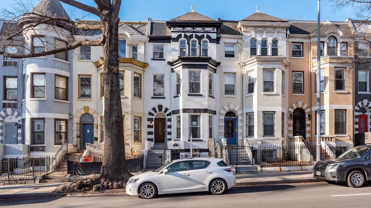 Photo of Outdoor in Bloomingdale