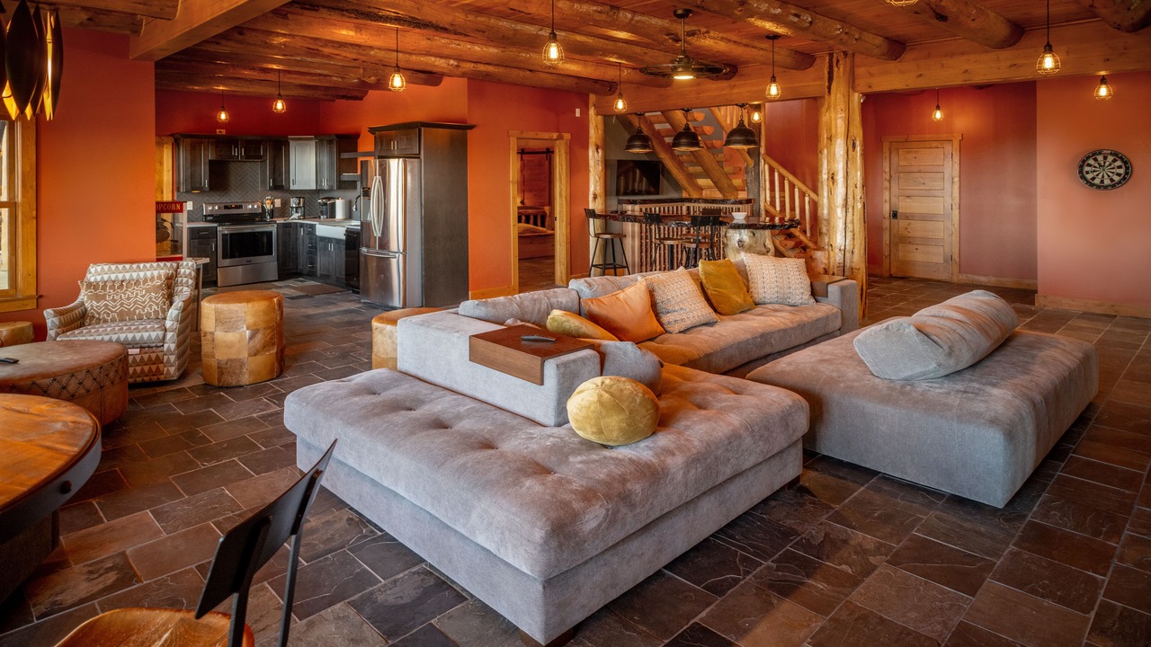 Photo of Livingroom in Snowshoe