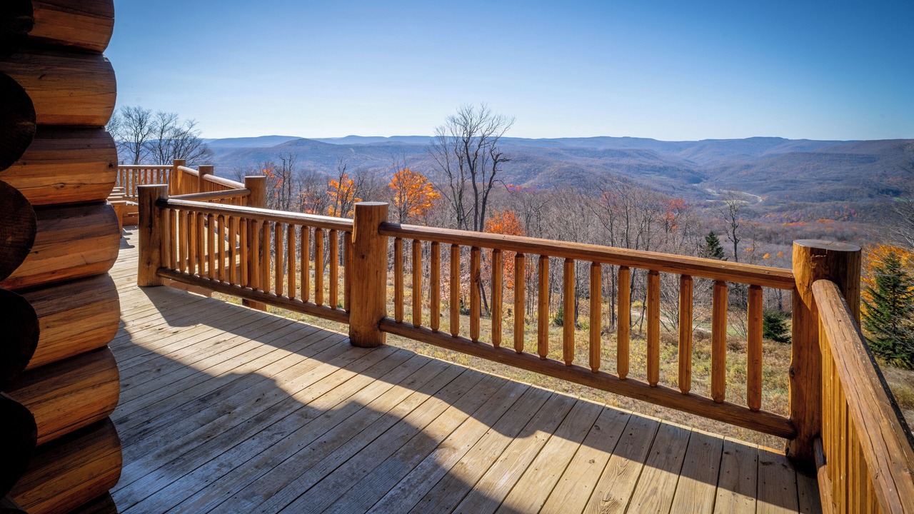 Photo of Patio Balcony in Snowshoe