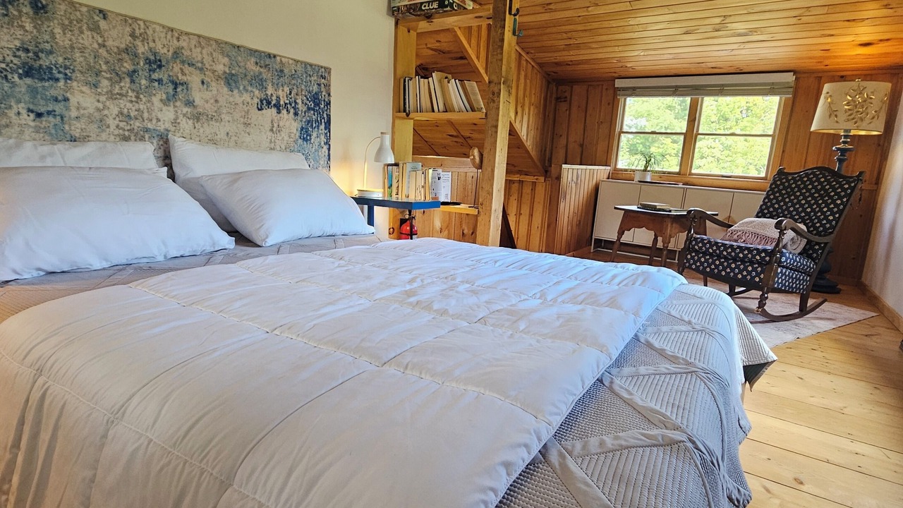 Photo of Bedroom in Town of Conesville