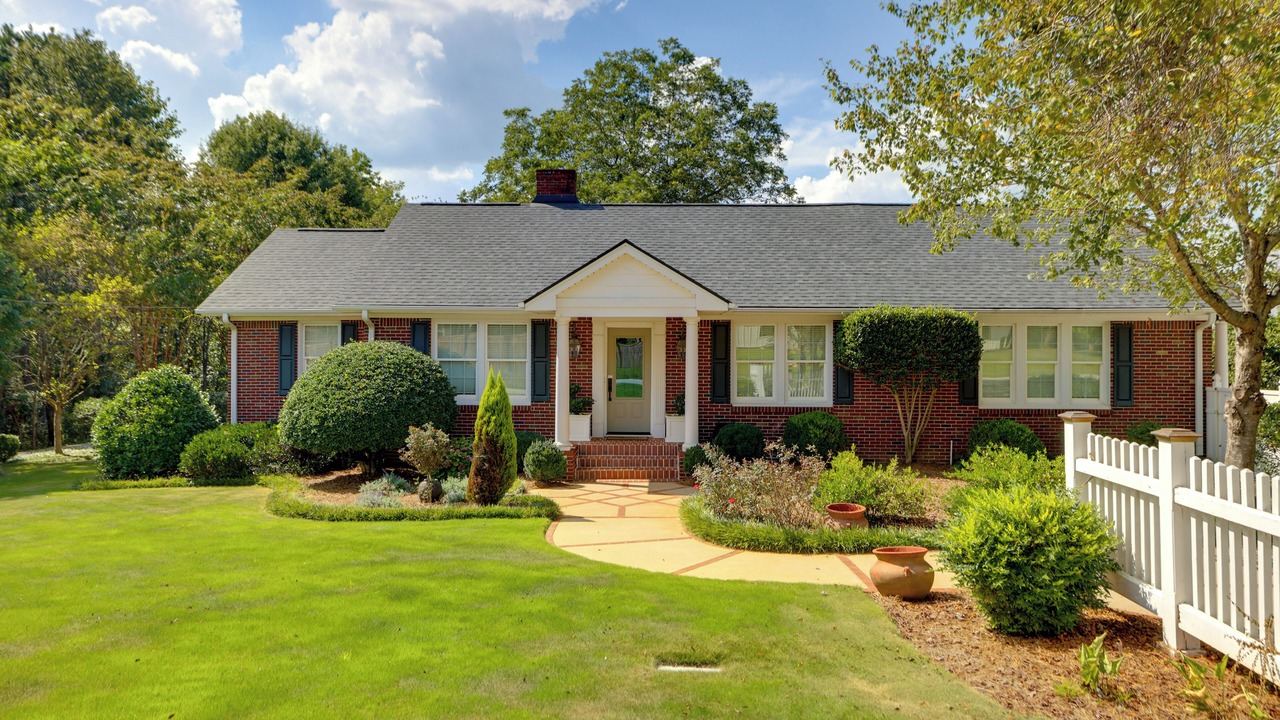 Photo of Outdoor in Greer