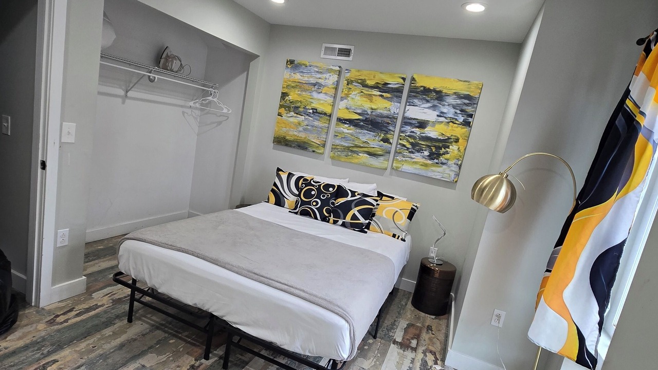 Photo of Bedroom in South Philadelphia