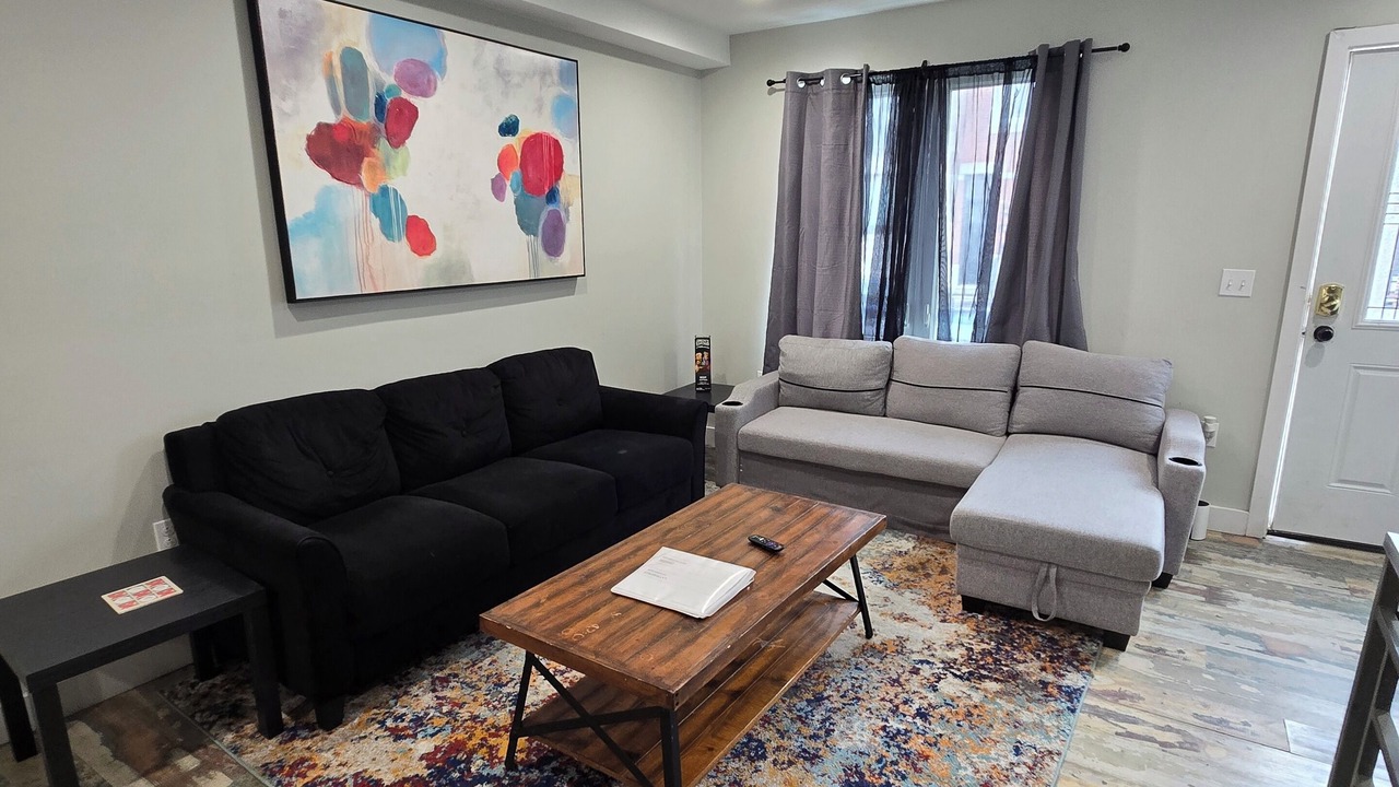 Photo of Livingroom in South Philadelphia