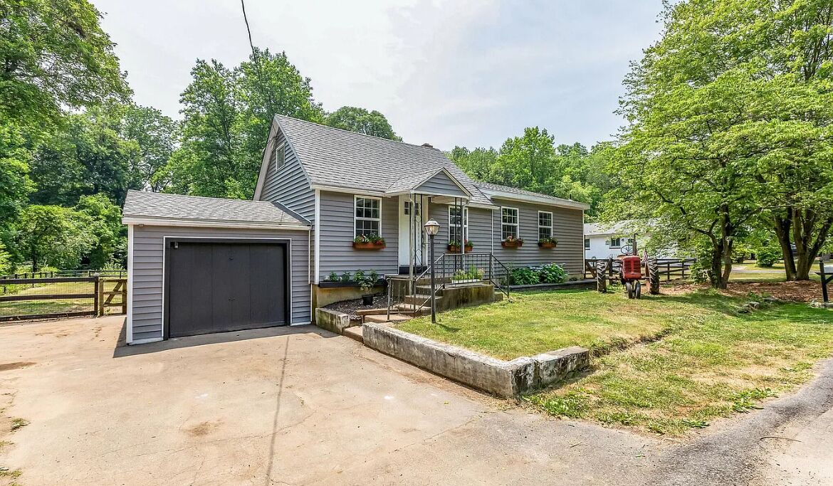 Photo of Outdoor in Linwood
