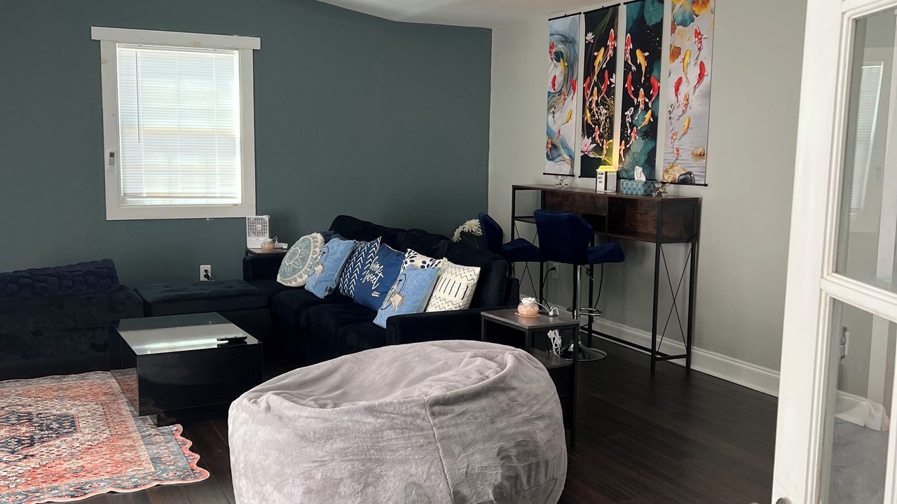 Photo of Livingroom in Linwood