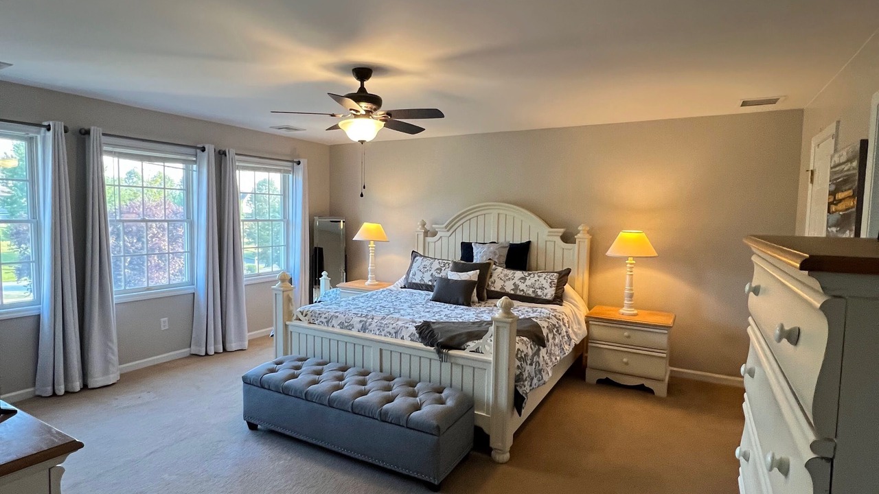 Photo of Bedroom in Lagrangeville