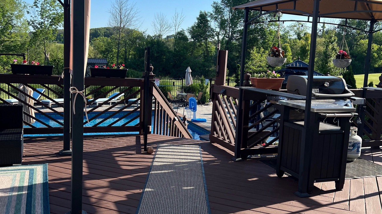 Photo of Patio Balcony in Lagrangeville