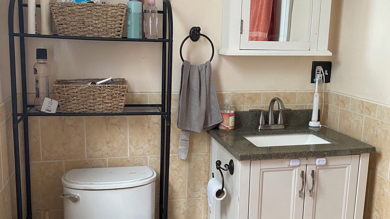 Photo of Bathroom in McGinley Square